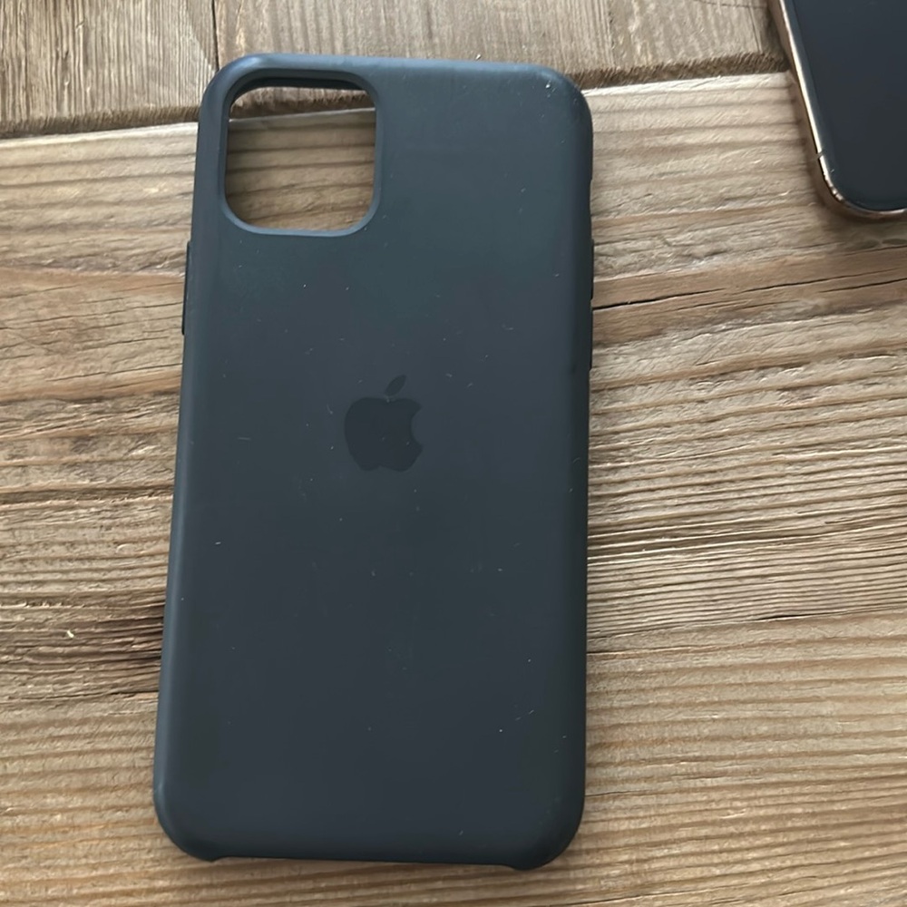 iPhone 11pro Apple case, black